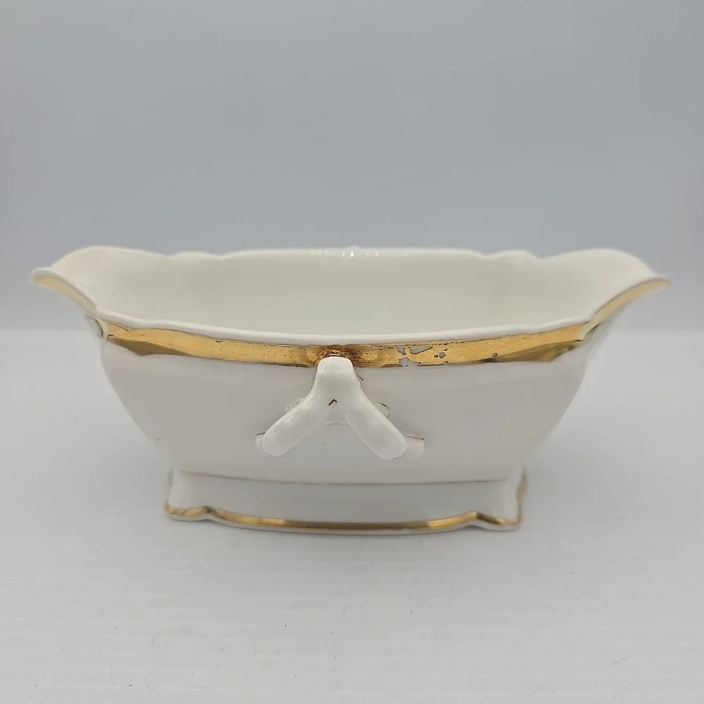 VIntage Unmarked Porcelain Gold Rim Gravy Sauce Boat